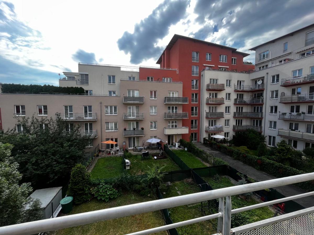 Monfas Apartment Garden City 布拉格 外观 照片