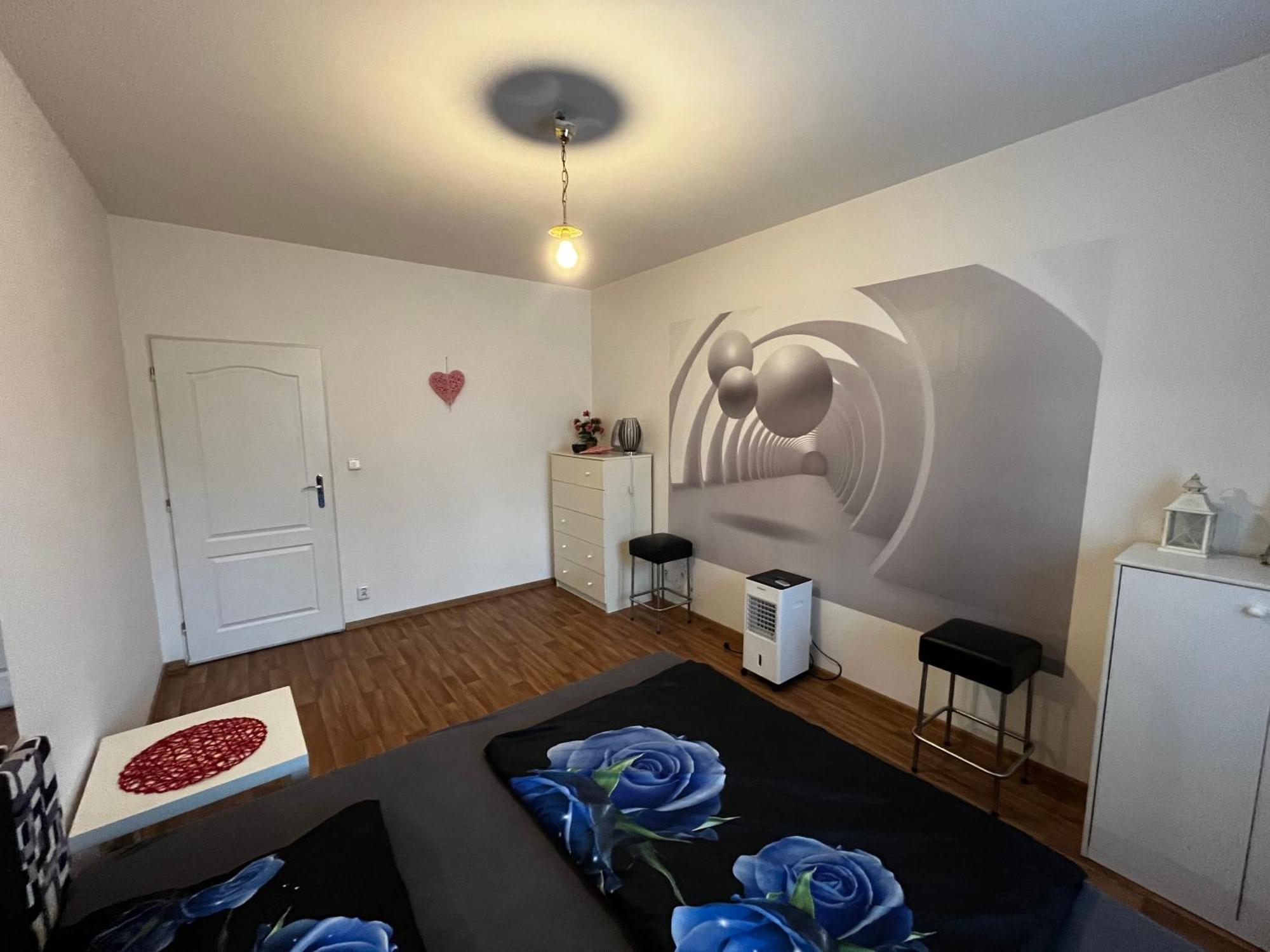 Monfas Apartment Garden City 布拉格 外观 照片