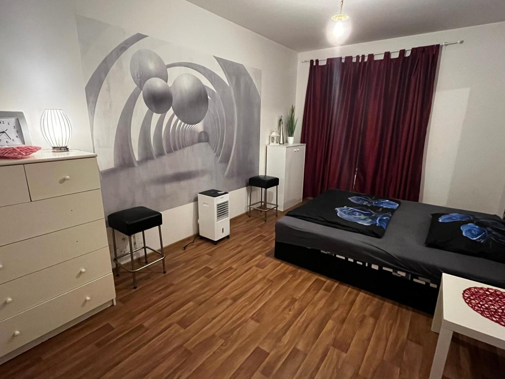 Monfas Apartment Garden City 布拉格 外观 照片