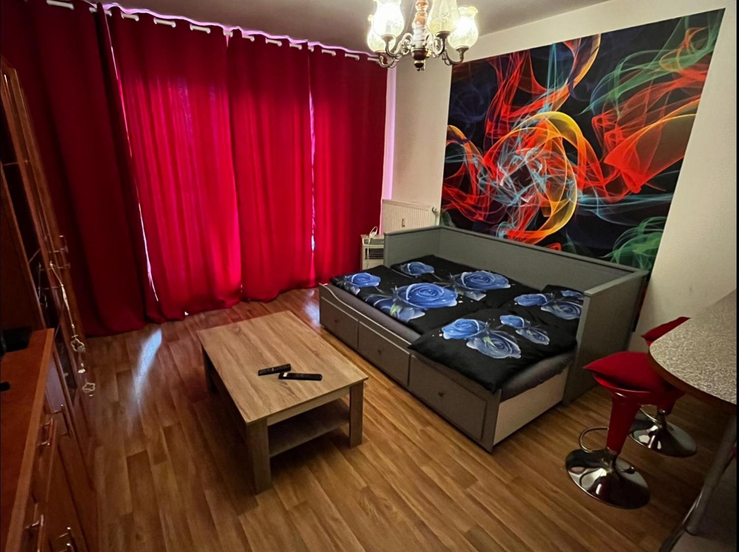 Monfas Apartment Garden City 布拉格 外观 照片